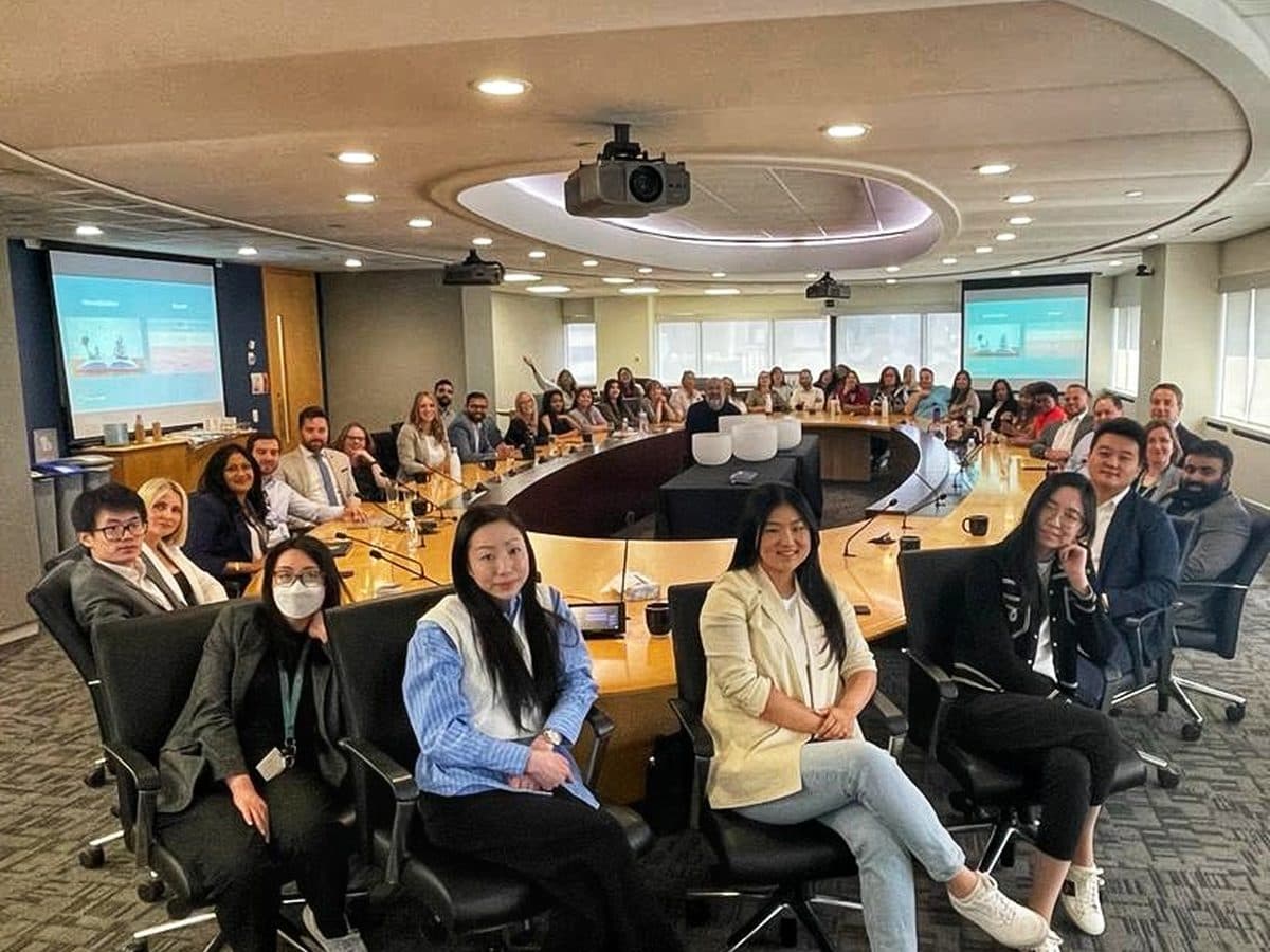 A large boardroom session for the Ontario Medical Association